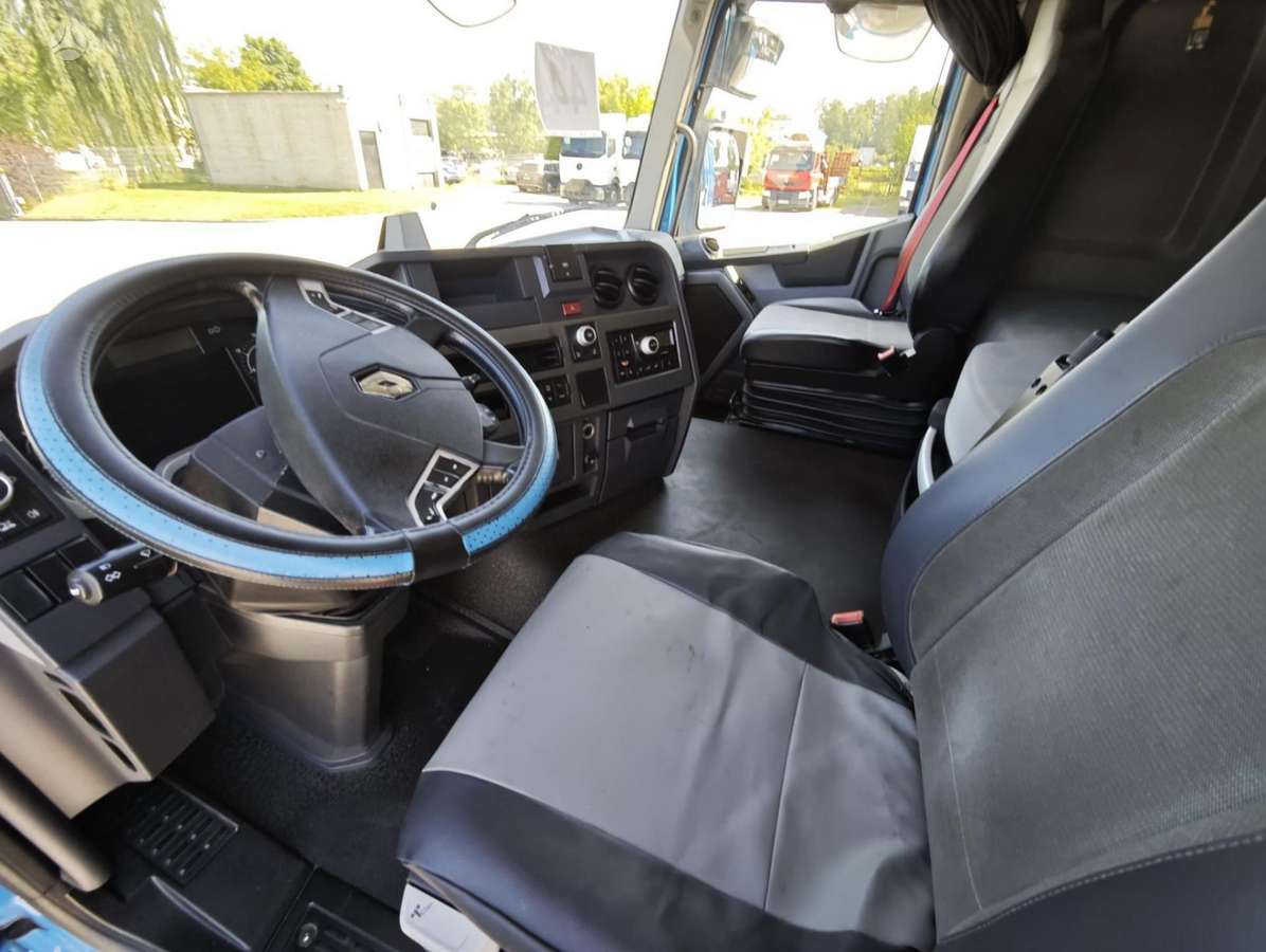 Renault T 480, kita