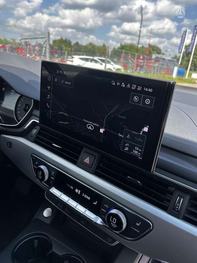 Audi A4, 2.0 l., Универсал