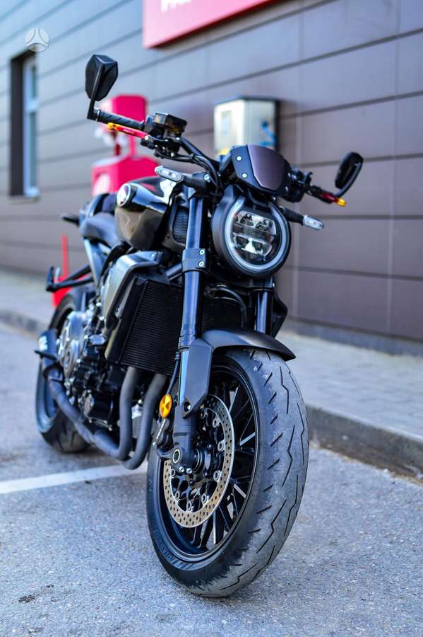 Honda CB 1000cc, street / classic