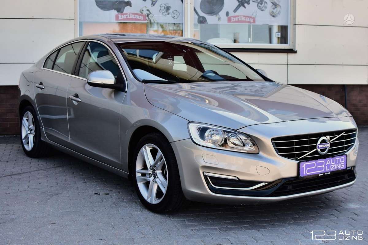 Volvo S60, 2.0 l., Седан
