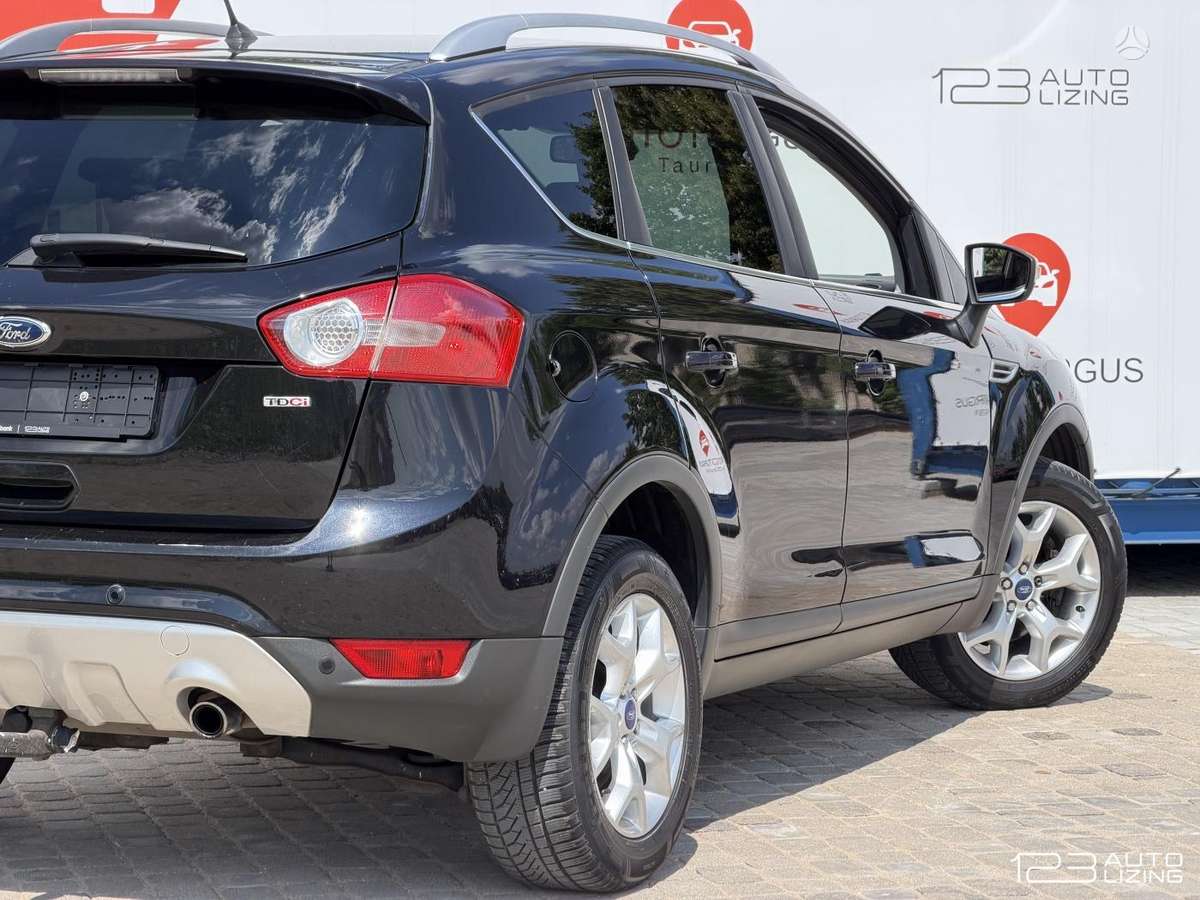 Ford Kuga, 2.0 l., off-road / crossover