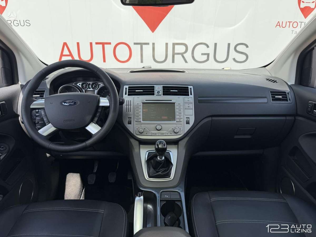 Ford Kuga, 2.0 l., off-road / crossover