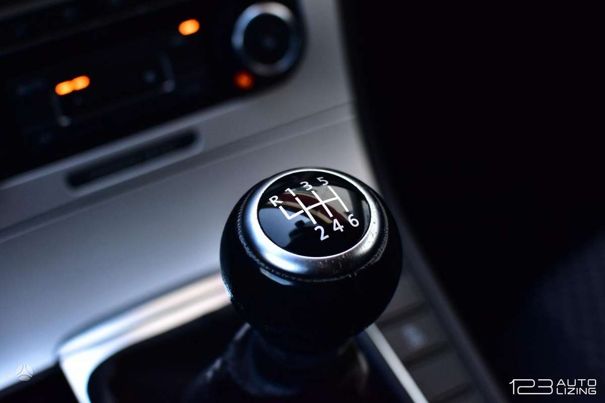 Volkswagen Passat, 1.6 l., Универсал