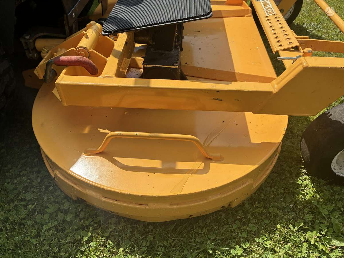 Welger WALKER MFG, garden tractors