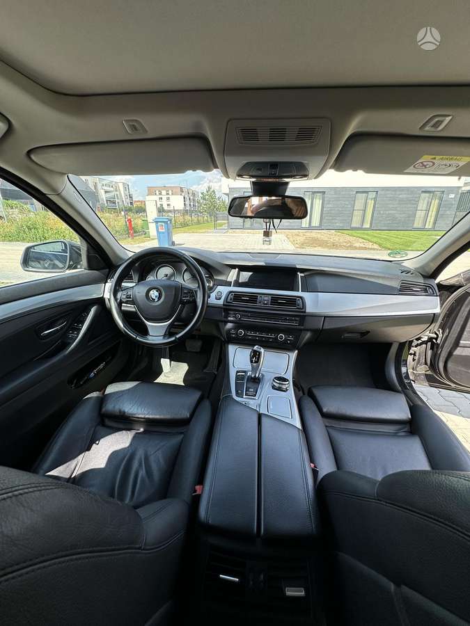 BMW 530, 3.0 l., Седан