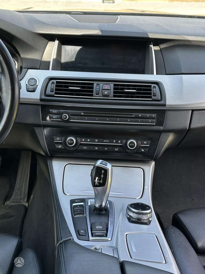 BMW 530, 3.0 l., Седан