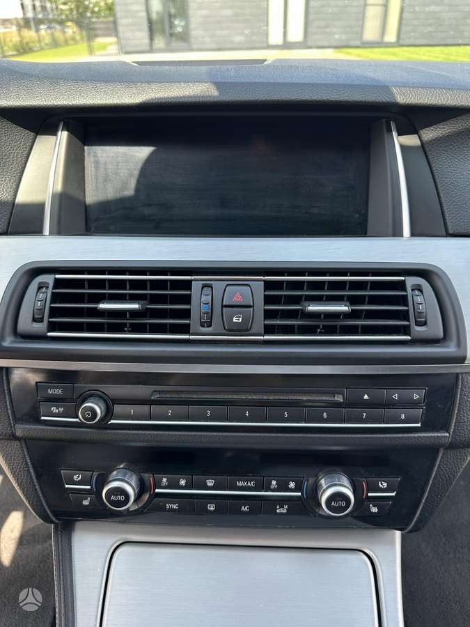 BMW 530, 3.0 l., Седан