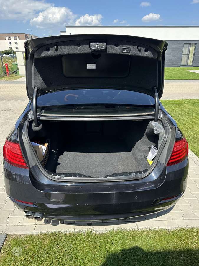 BMW 530, 3.0 l., Седан