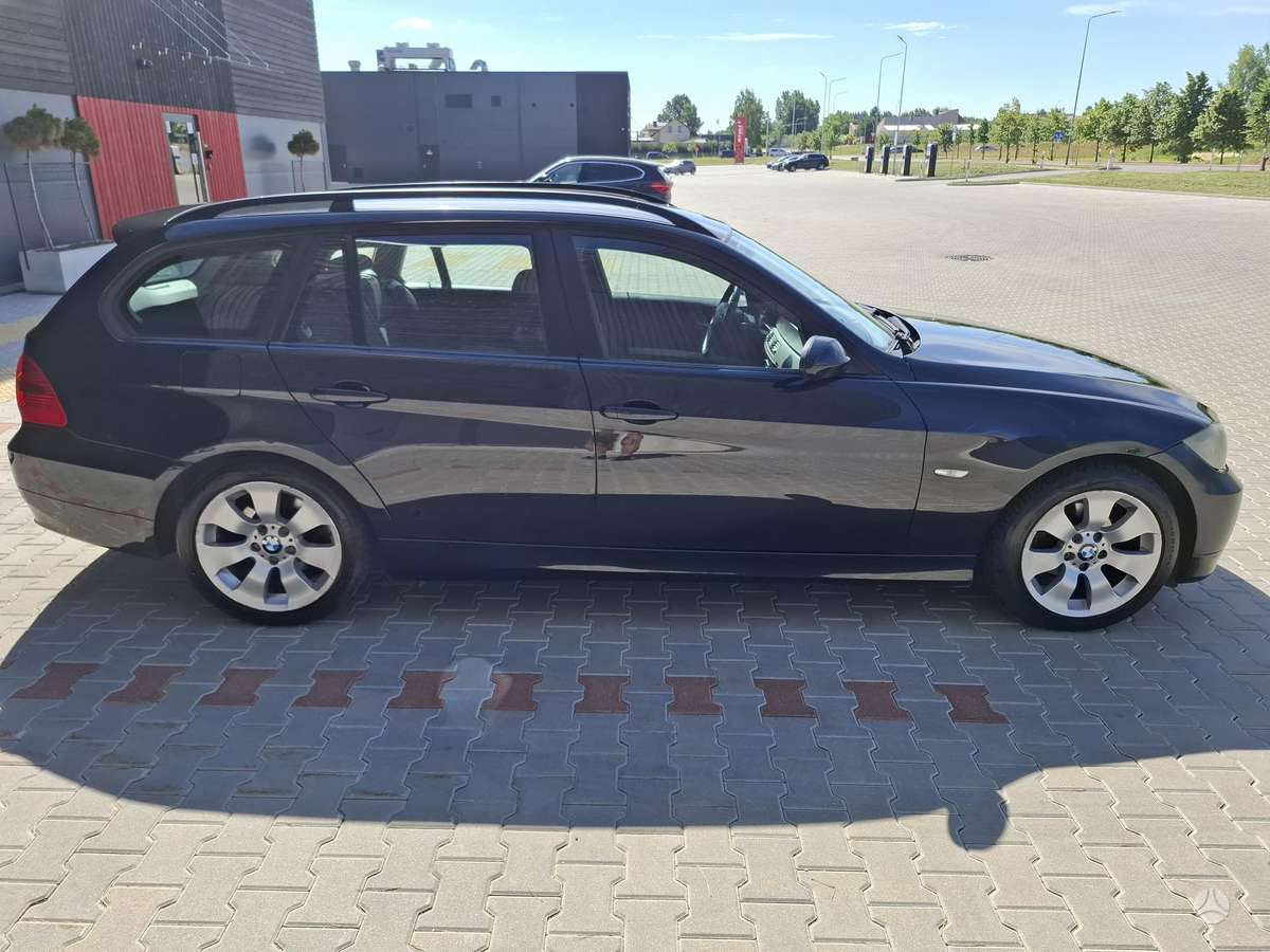 BMW 320, 2.0 l., universalas