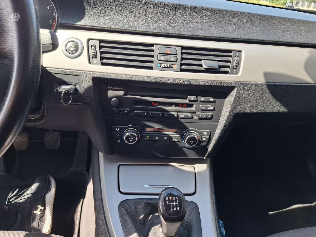 BMW 320, 2.0 l., universalas