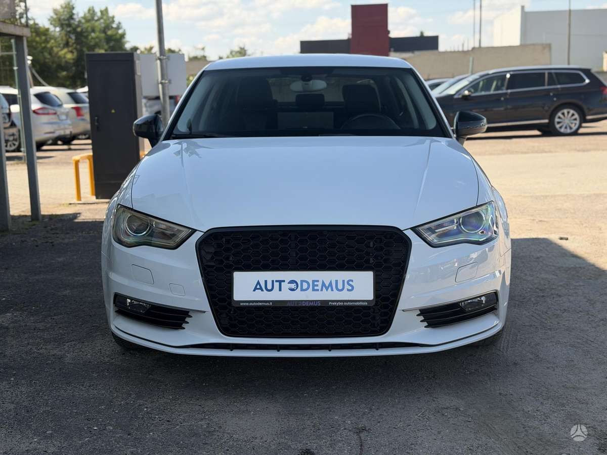 Audi A3, 1.4 l., Седан