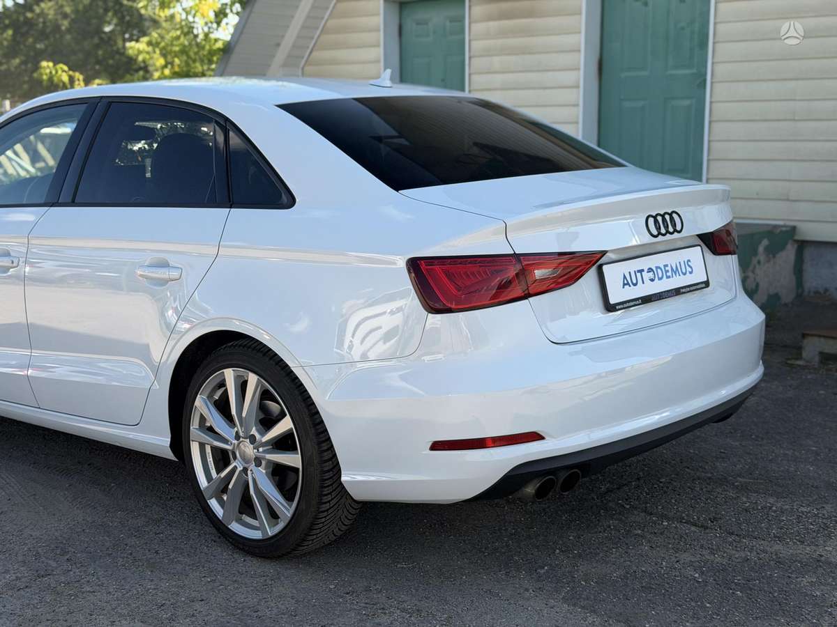 Audi A3, 1.4 l., Седан