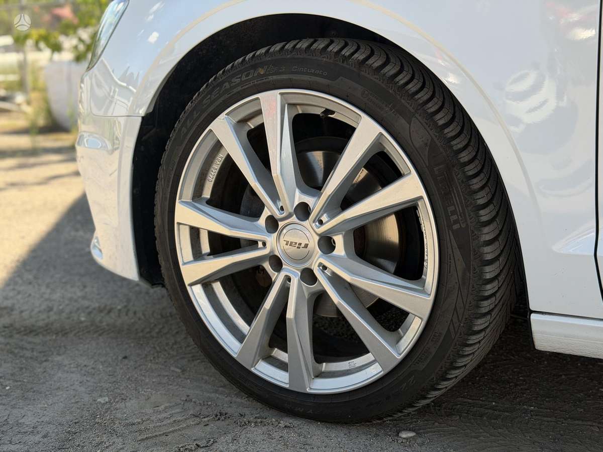 Audi A3, 1.4 l., Седан