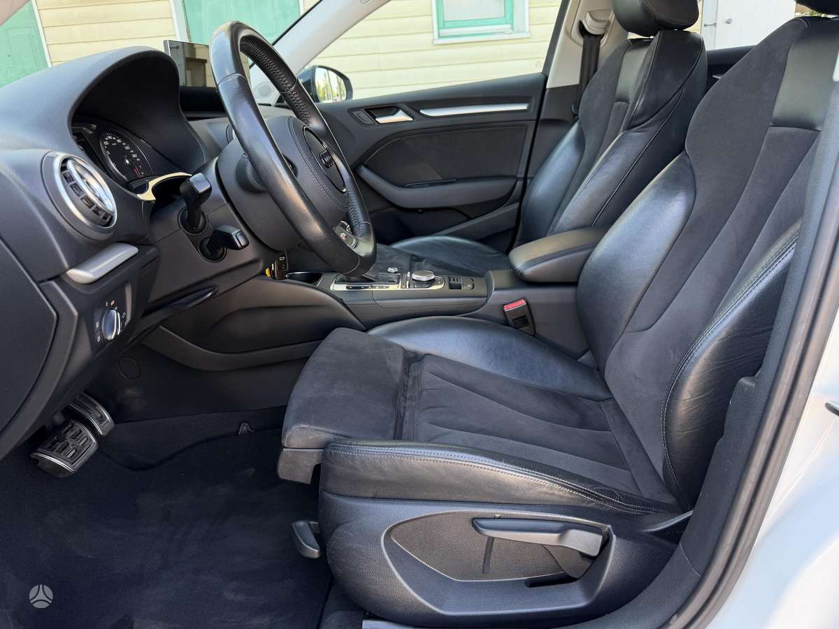 Audi A3, 1.4 l., Седан