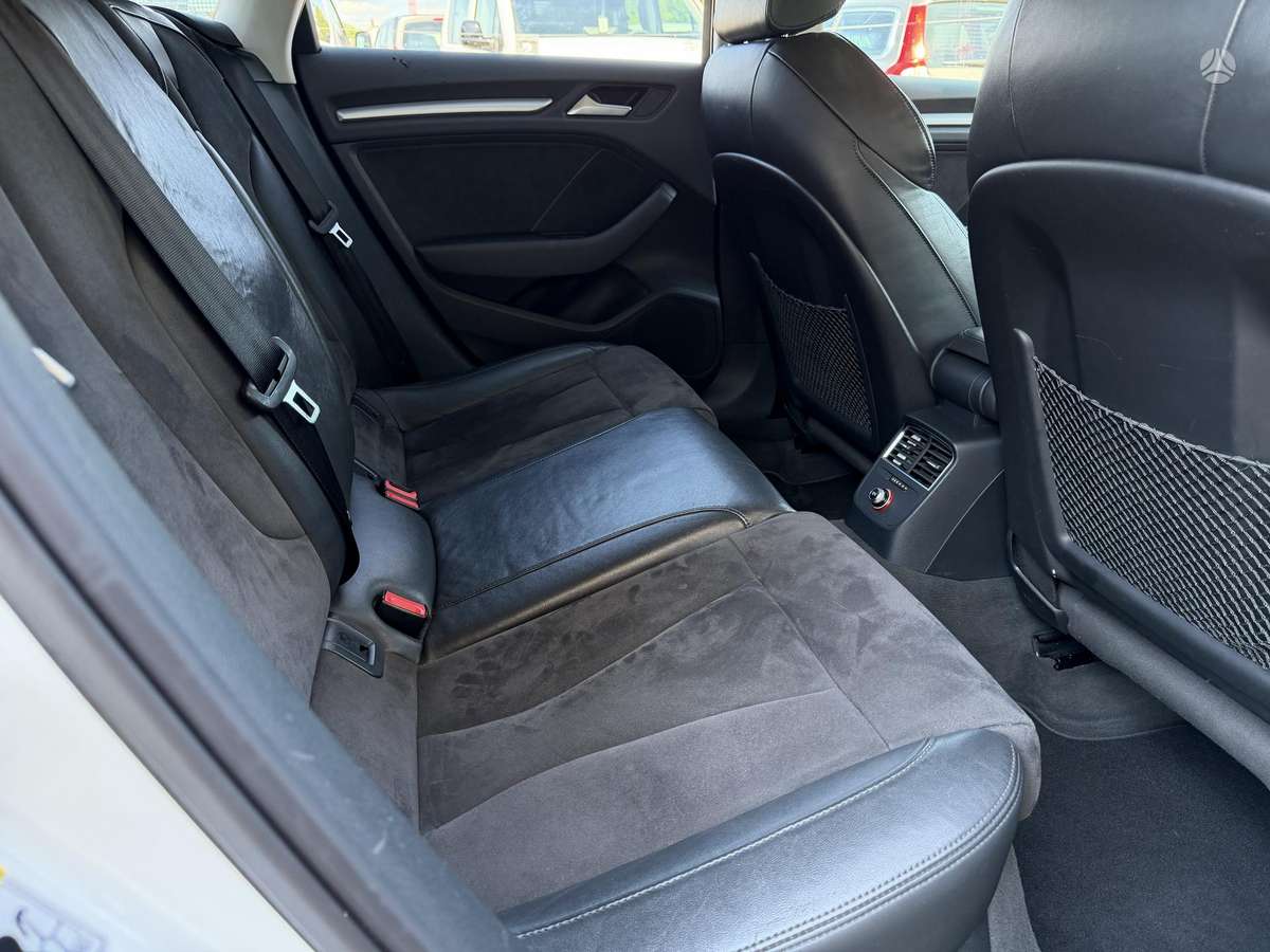 Audi A3, 1.4 l., Седан