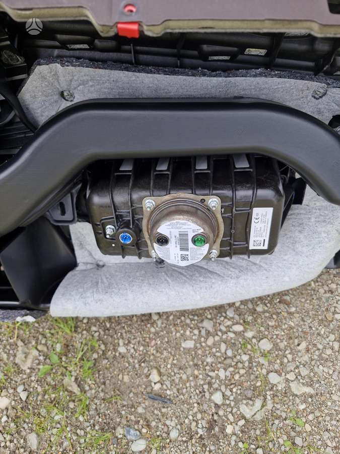 BMW X1 Europa head up