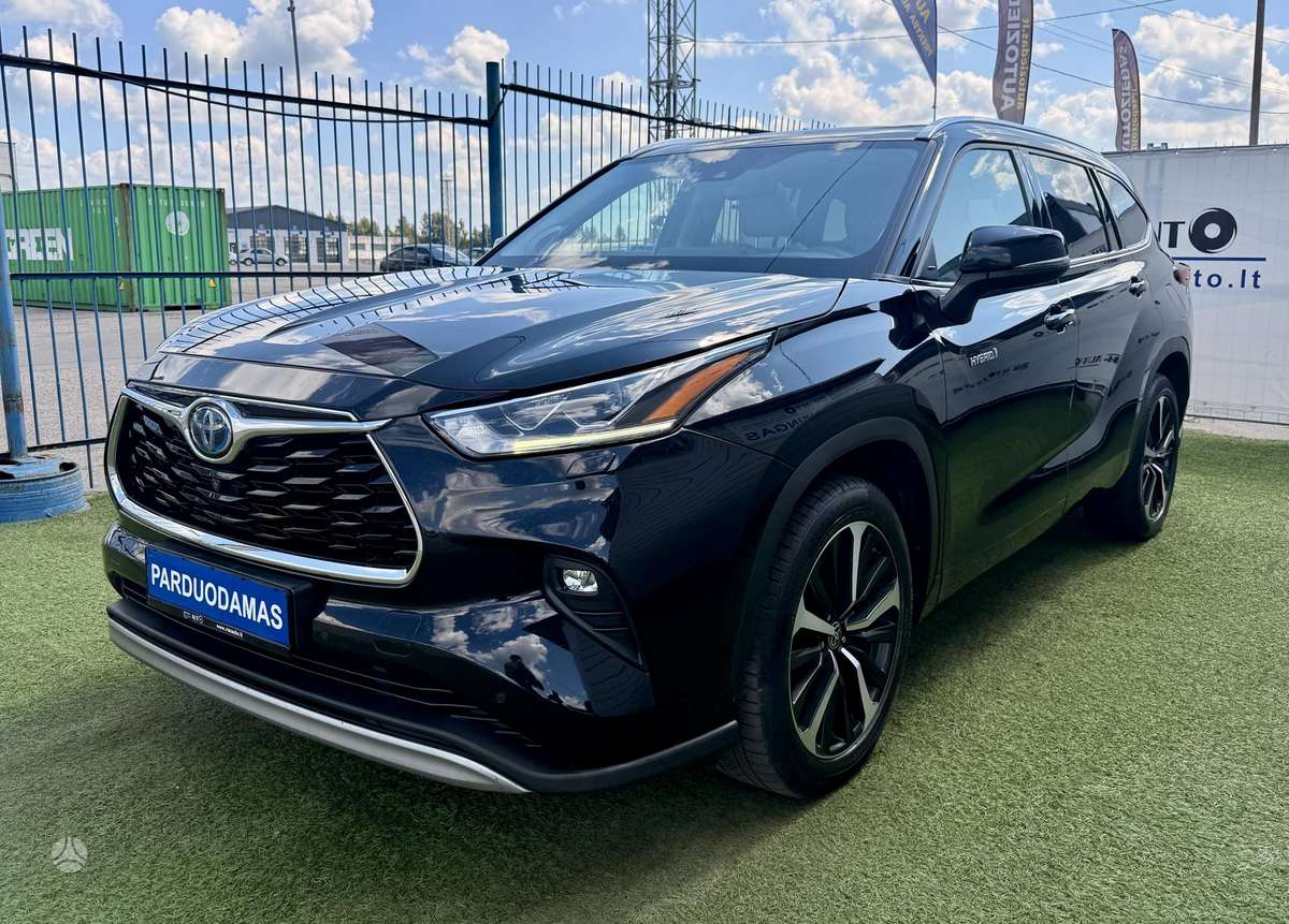 Toyota Highlander - 1