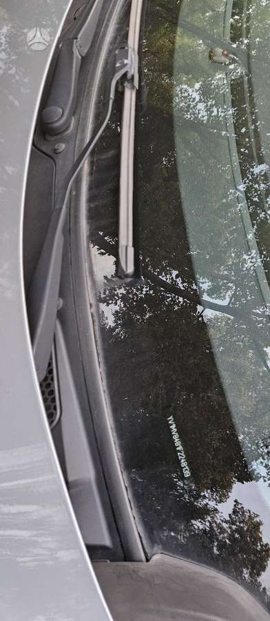 Volvo V40, 1.6 l., Хэтчбек