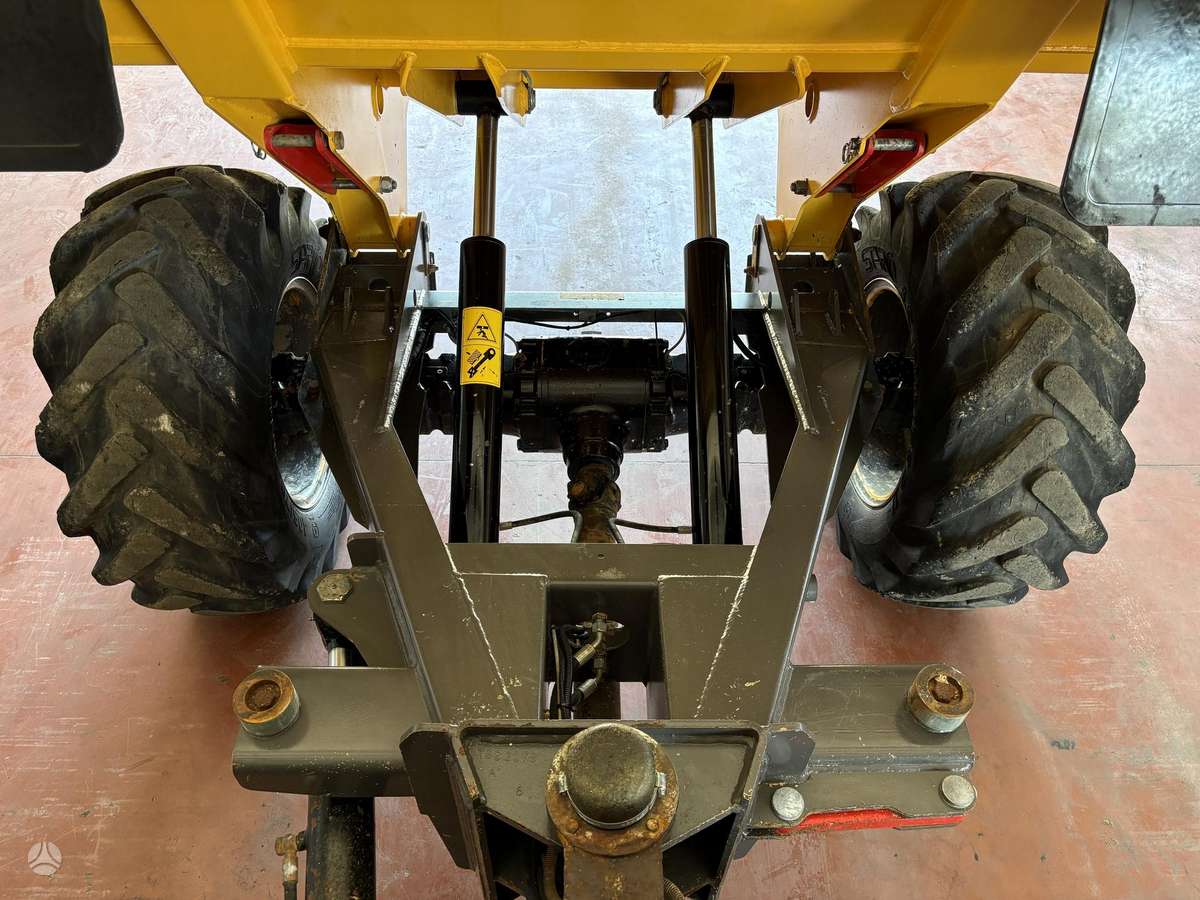 Mecalac TA6, самосвалы