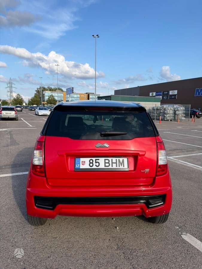 Ligier JS50, 0.5 l., hatchback