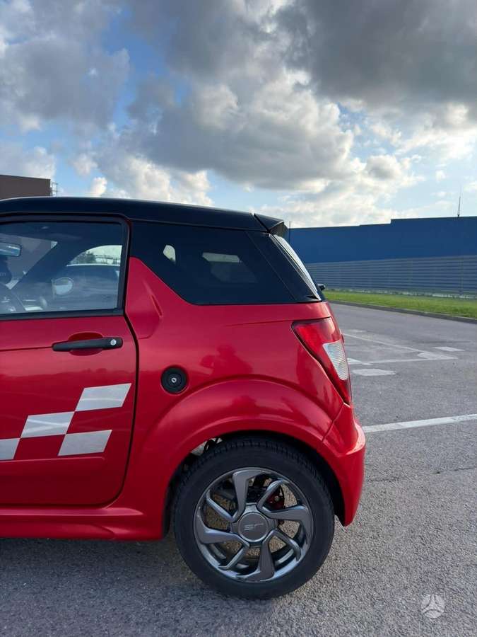 Ligier JS50, 0.5 l., Хэтчбек
