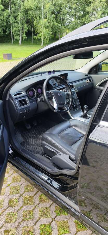 Volvo V70, 2.4 l., universalas