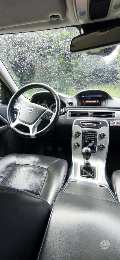 Volvo V70, 2.4 l., universalas