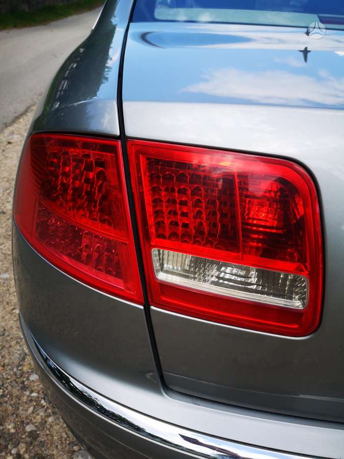Audi A8, 3.0 l., Седан
