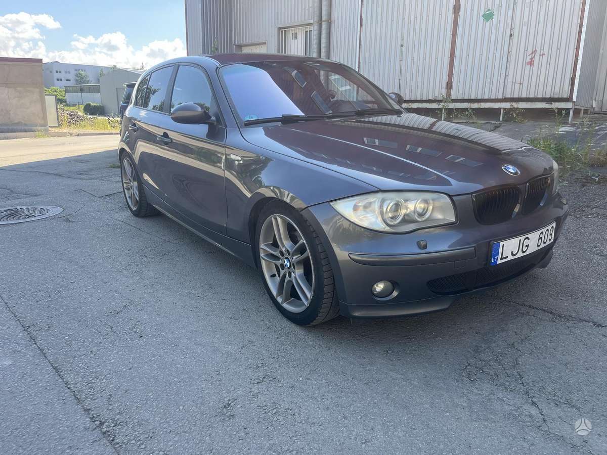 BMW 120, 2.0 l., Хэтчбек