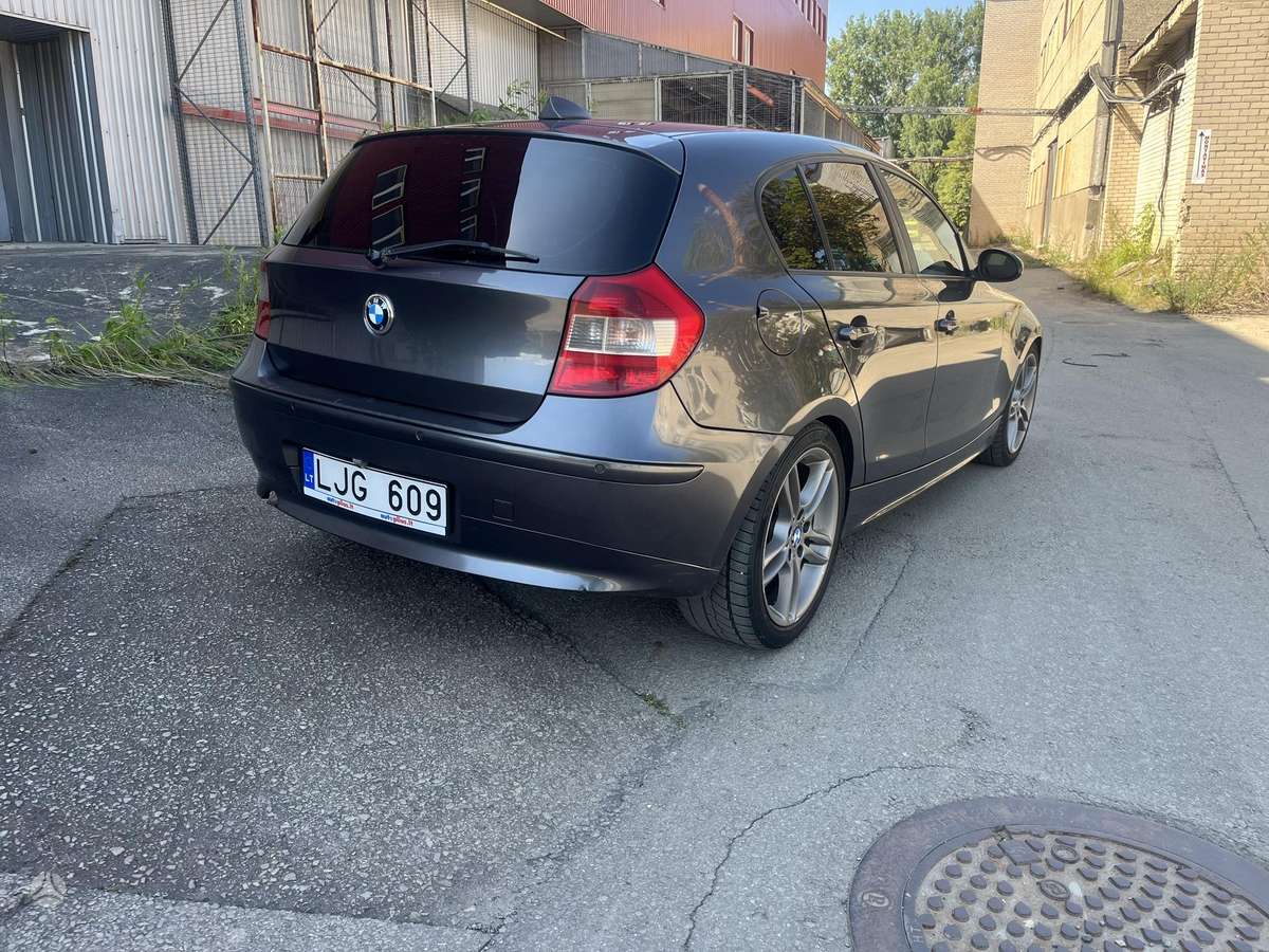 BMW 120, 2.0 l., Хэтчбек