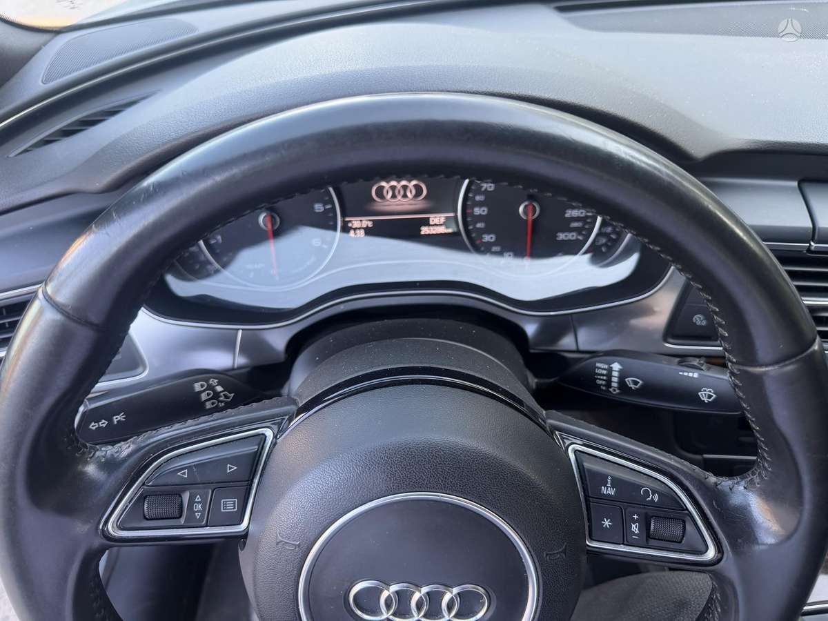 Audi A6, 3.0 l., sedanas