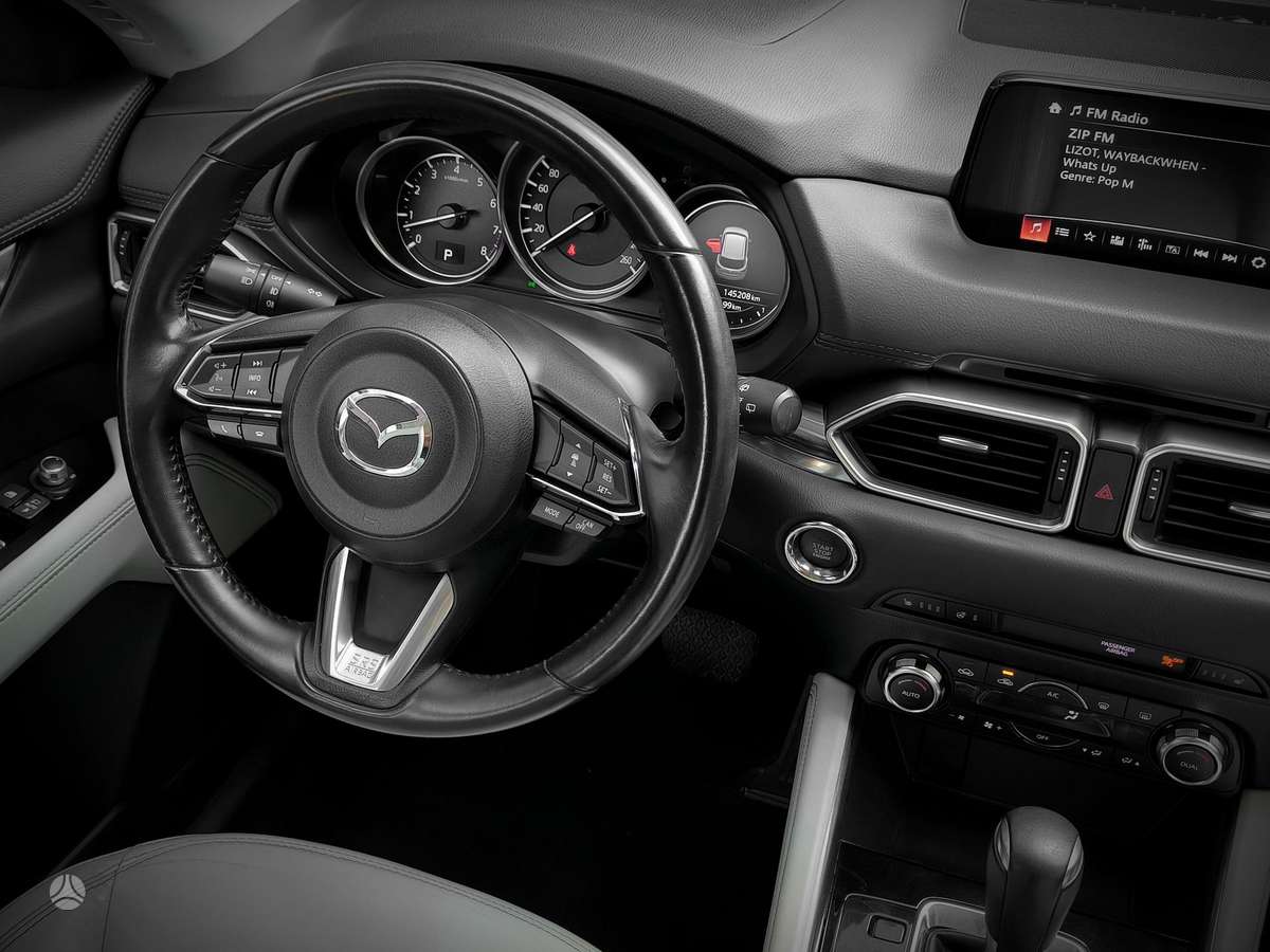 Mazda CX-5, 2.0 l., off-road / crossover