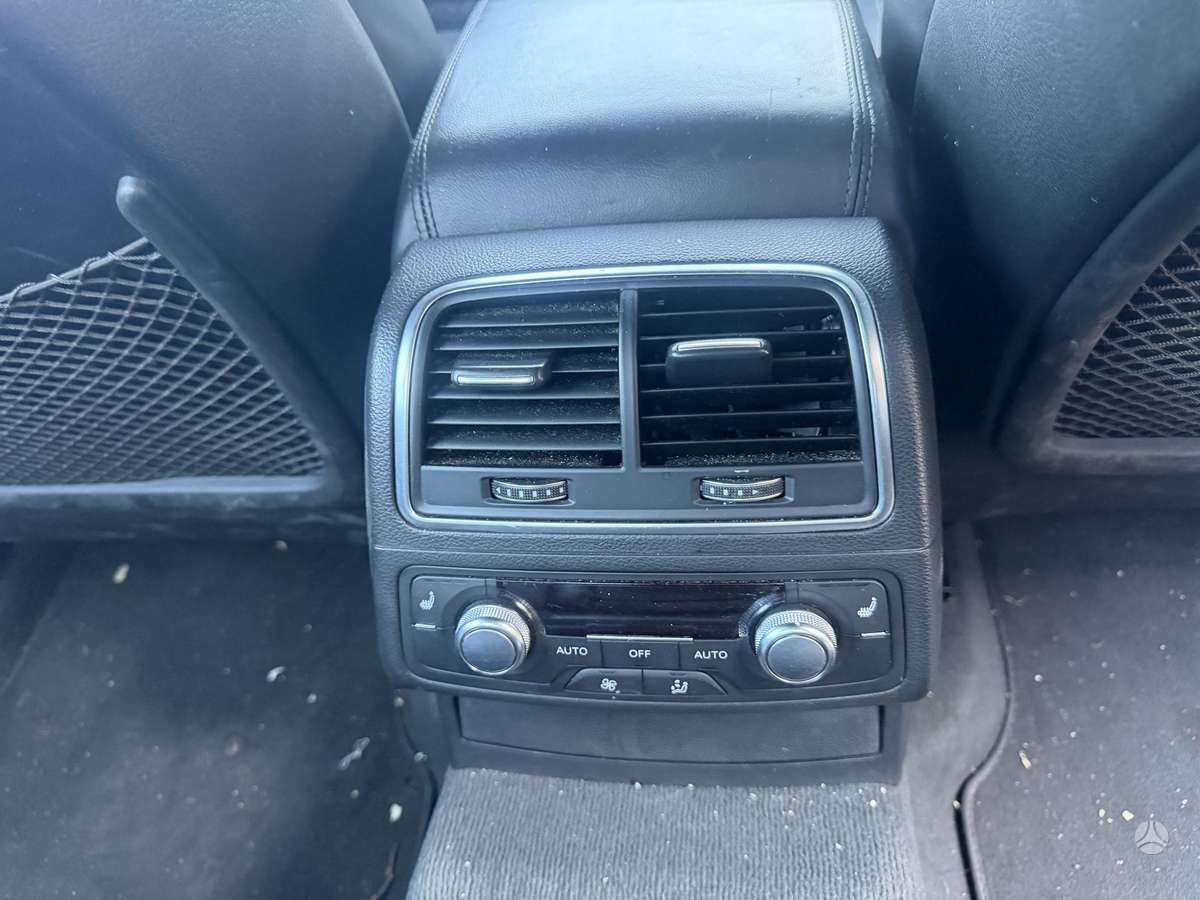 Audi A6, 3.0 l., sedanas