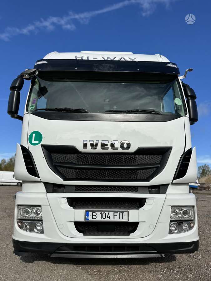 Iveco Stralis 480, 2 спальных места
