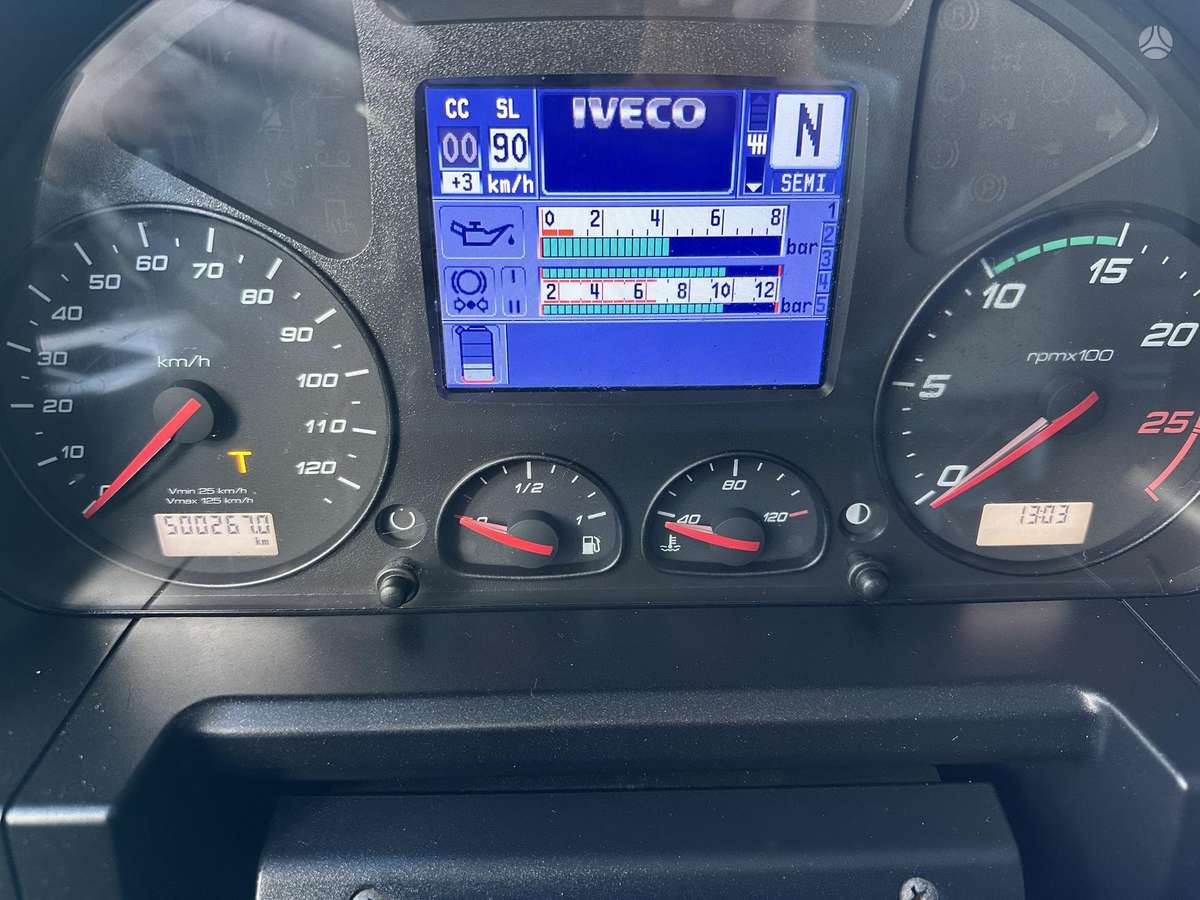 Iveco Stralis 480, 2 miegamosios vietos