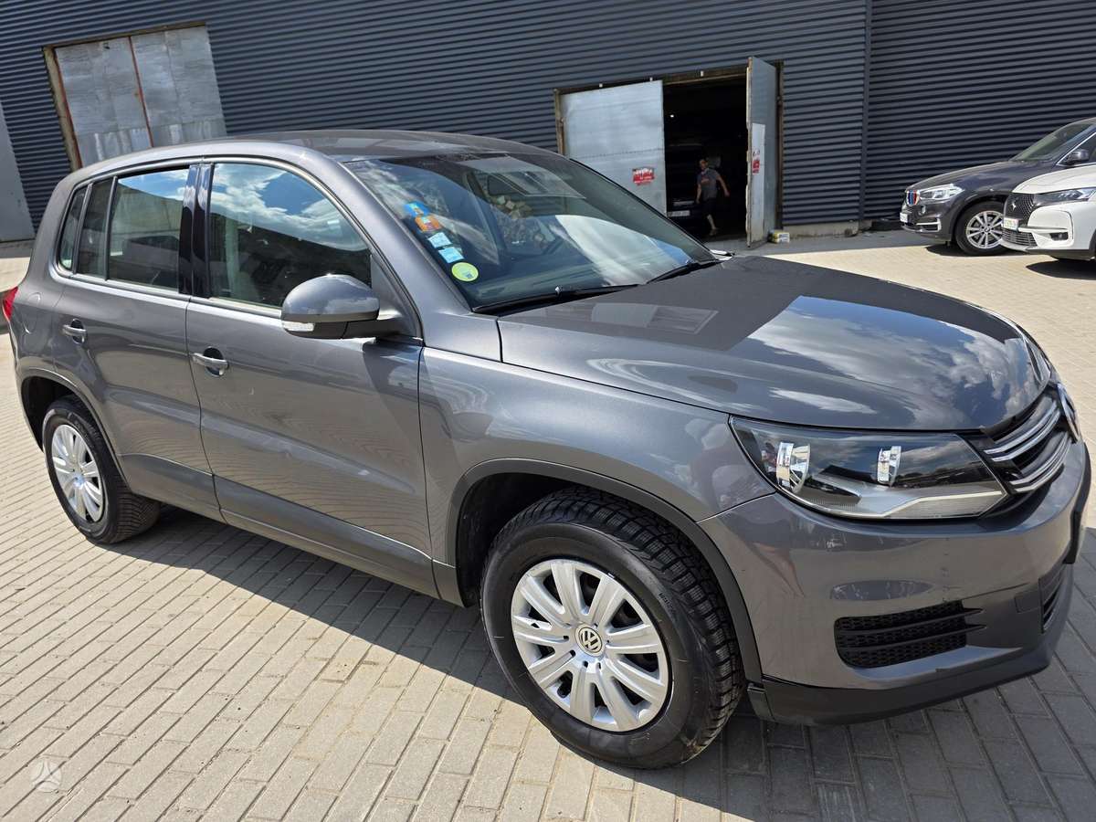 Volkswagen Tiguan - 6