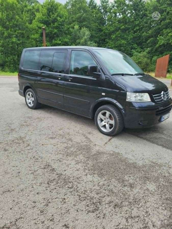 Volkswagen Multivan - 3