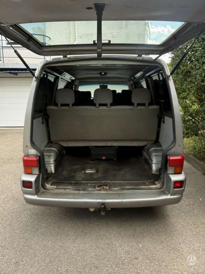 Volkswagen Transporter - 10