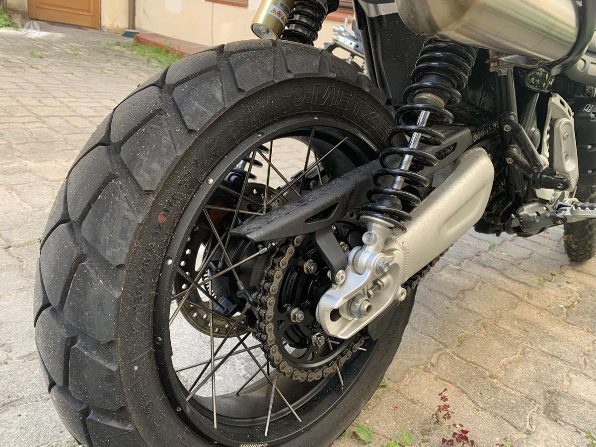 Triumph Scrambler 1200cc, enduro / adventure