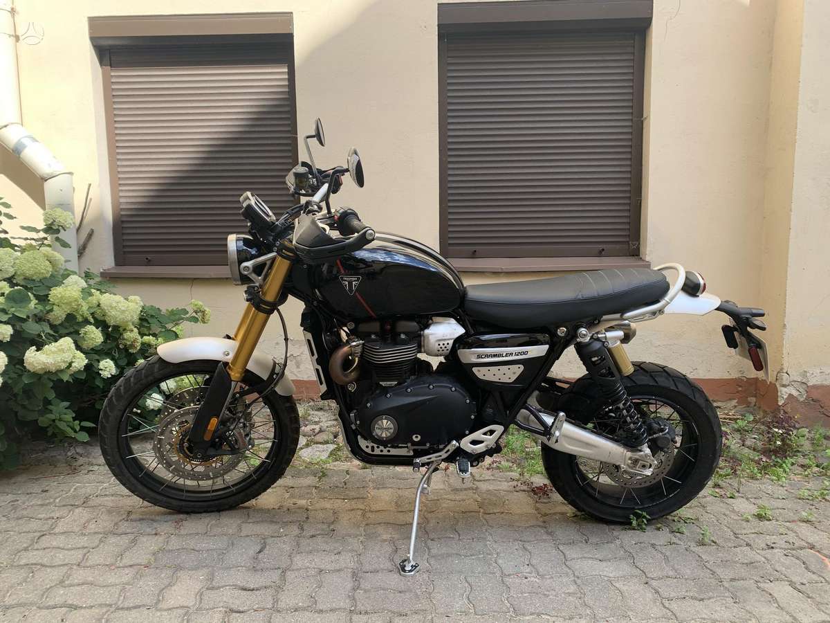Triumph Scrambler 1200cc, enduro / adventure