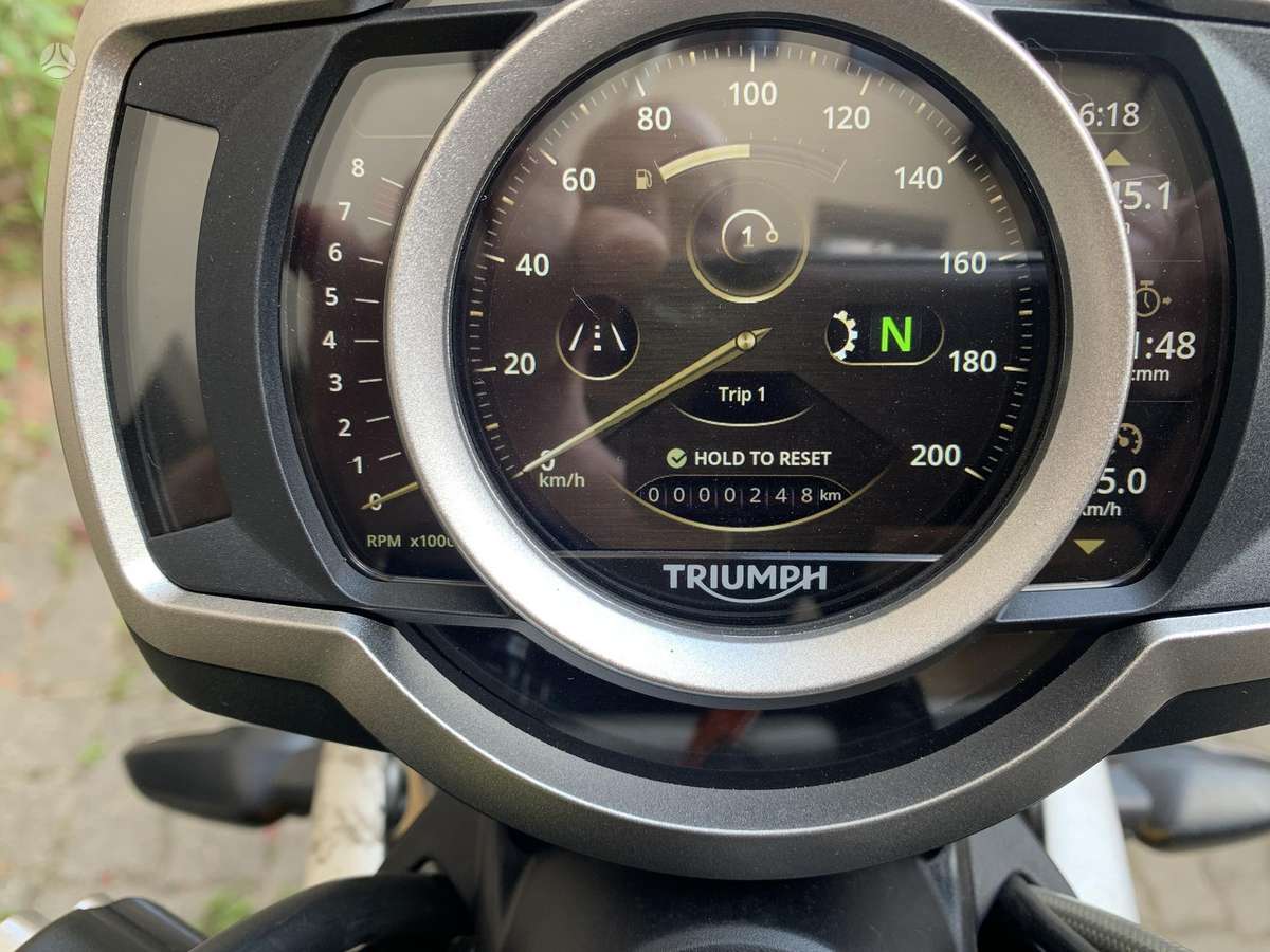 Triumph Scrambler 1200cc, enduro / adventure