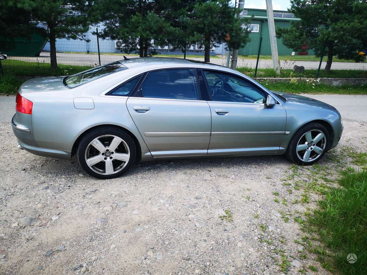Audi A8, 3.0 l., Седан