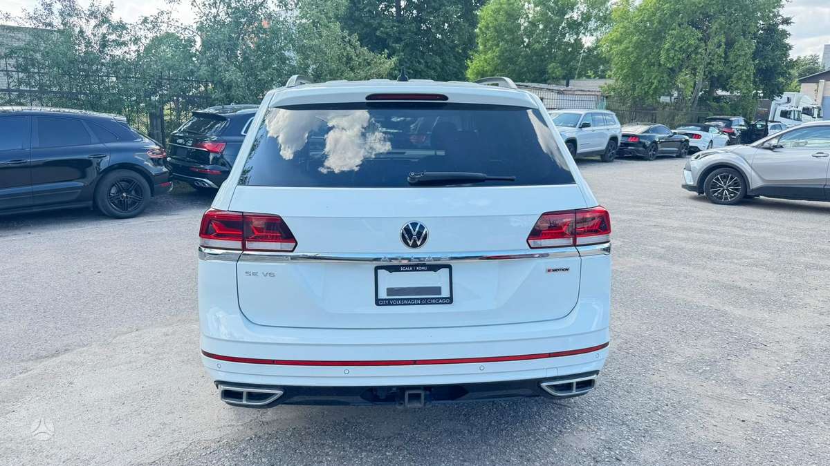 Volkswagen Atlas - 2
