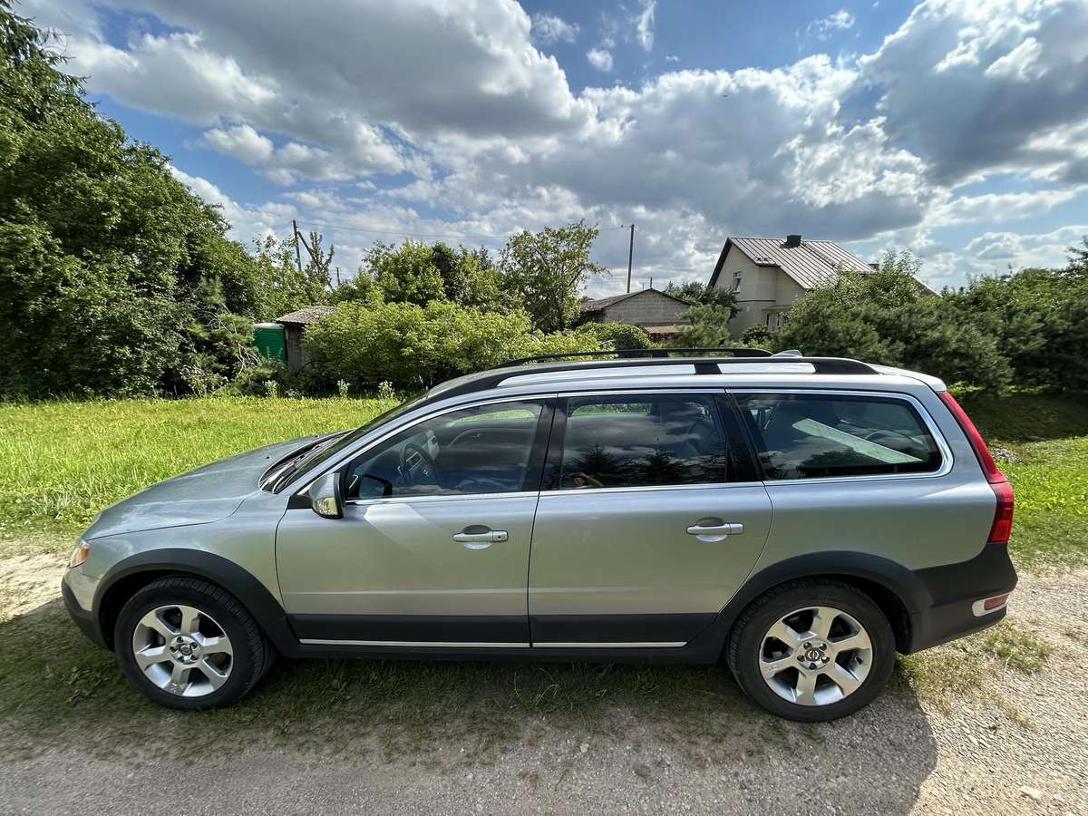 Volvo XC70, 2.4 l., Универсал