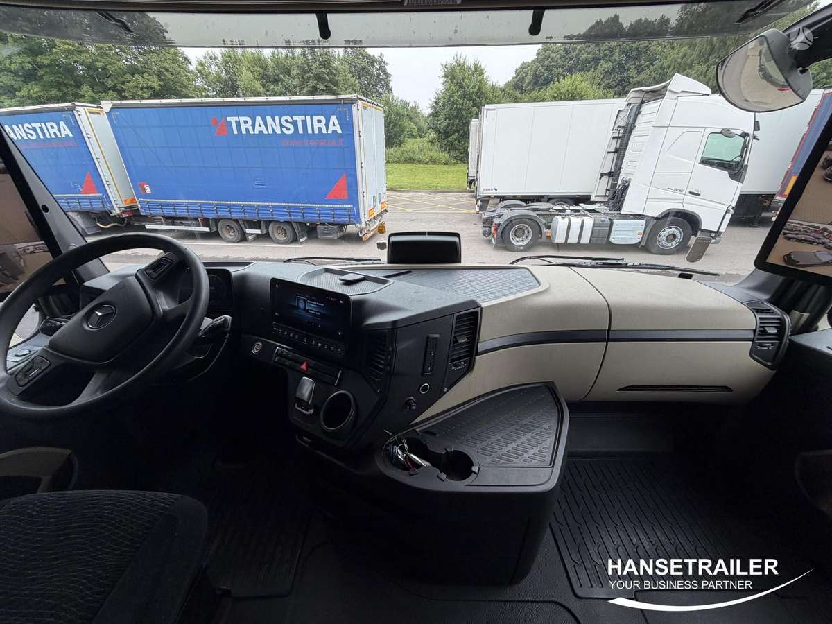Mercedes-Benz Actros 1845 Big Space, double sleeper