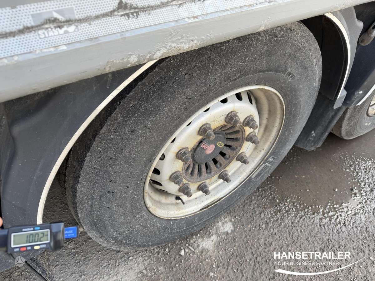 Stas BIOSTAR, su slankiojančiomis grindimis