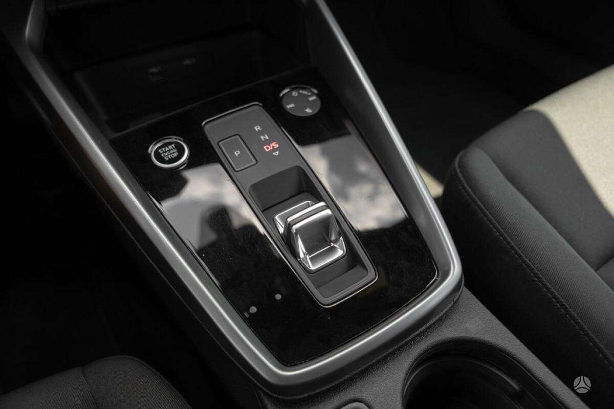 Audi A3, 1.5 l., hatchback