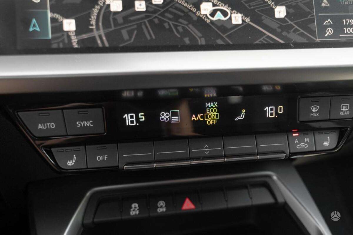 Audi A3, 1.5 l., hatchback