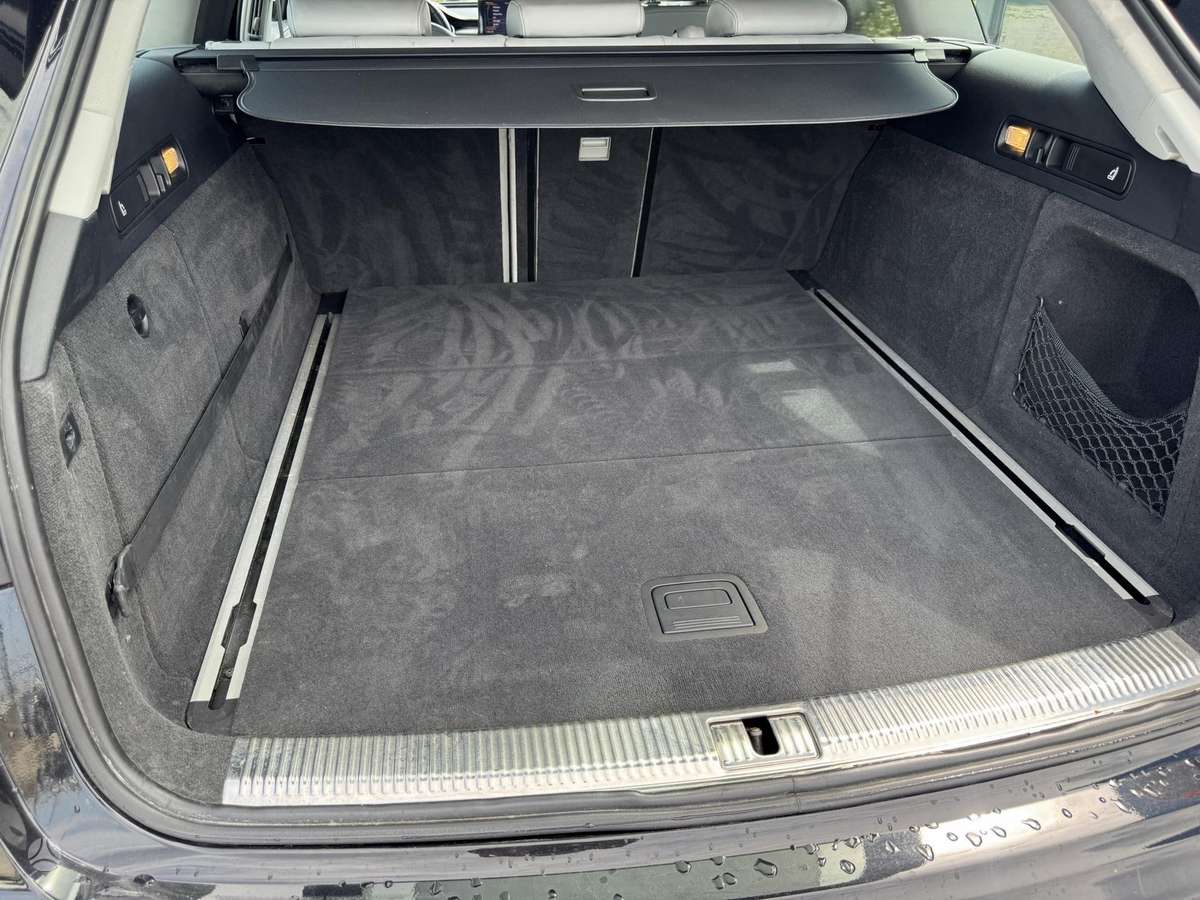 Audi A6 allroad, 3.0 l., Универсал
