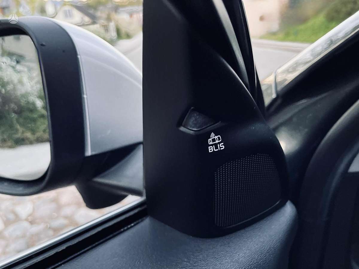 Volvo S60, 1.6 l., Седан